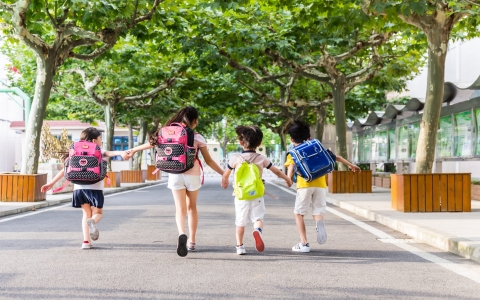 家长怀疑学校甲醛超标可以要求幼儿园除甲醛么？