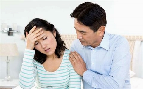著名主持人李咏的离开让人们沉思